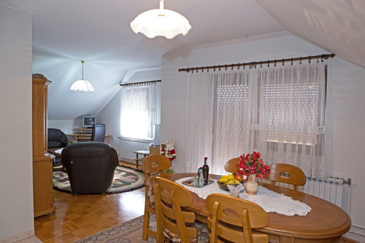 Apartman Dubravcic Apartment Otocac Exterior photo