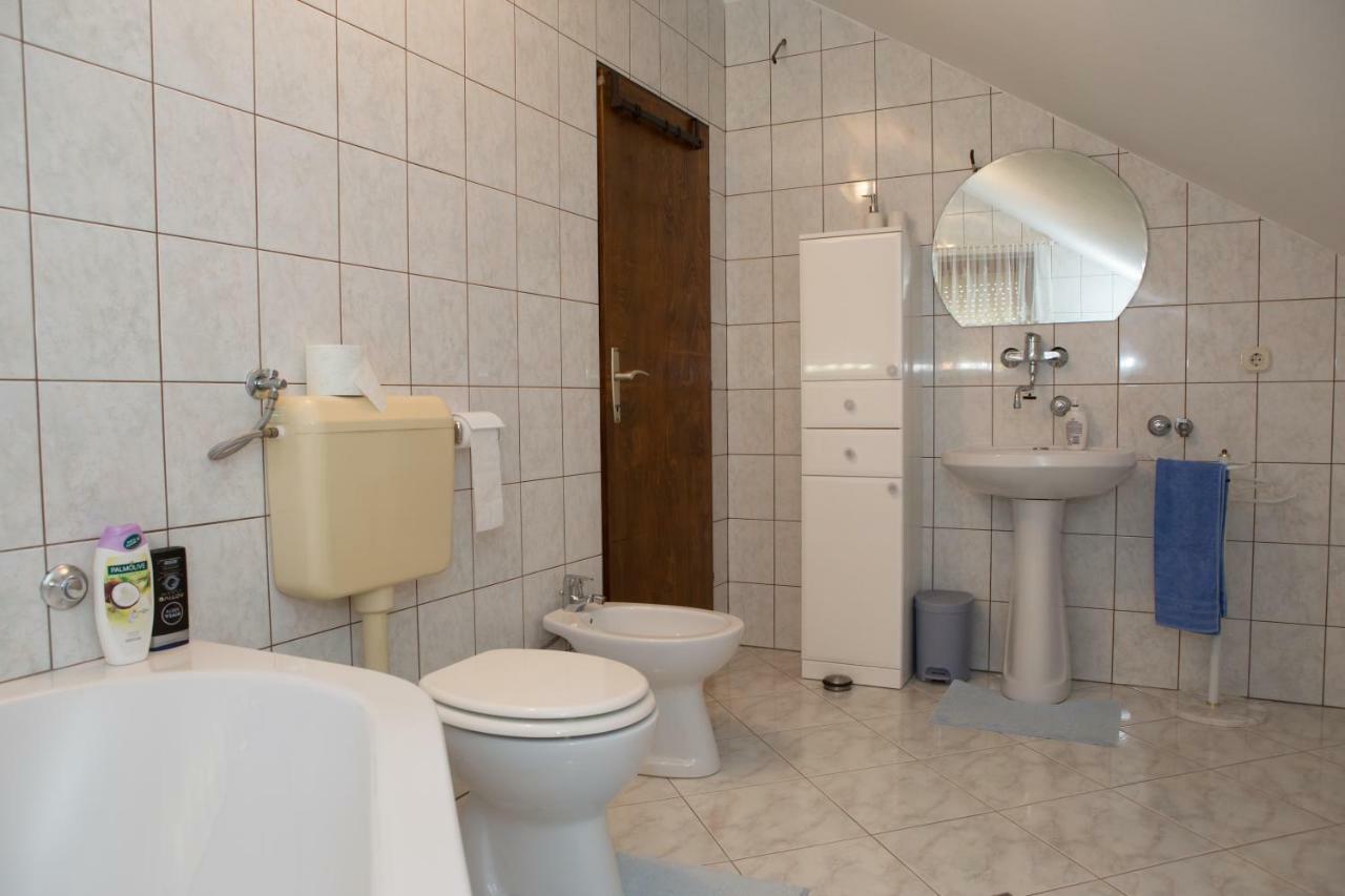 Apartman Dubravcic Apartment Otocac Exterior photo